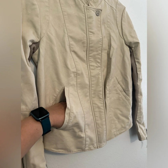 Free People Cool & Clean Vegan Leather Moto Jacket Cream Size 6 Wool Blend - Picture 5 of 11